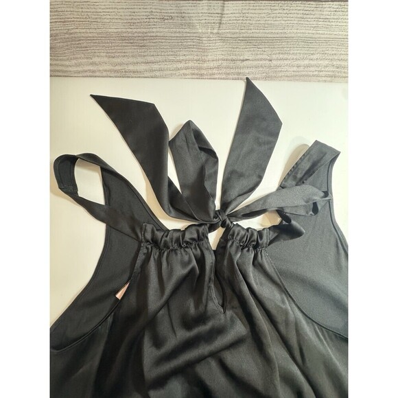 Victoria's Secret Black Satin Sleeveless Romper LARGE - Picture 8 of 10